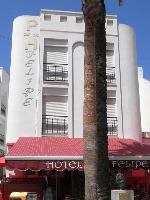 Pension Felipe Carboneras Exterior photo